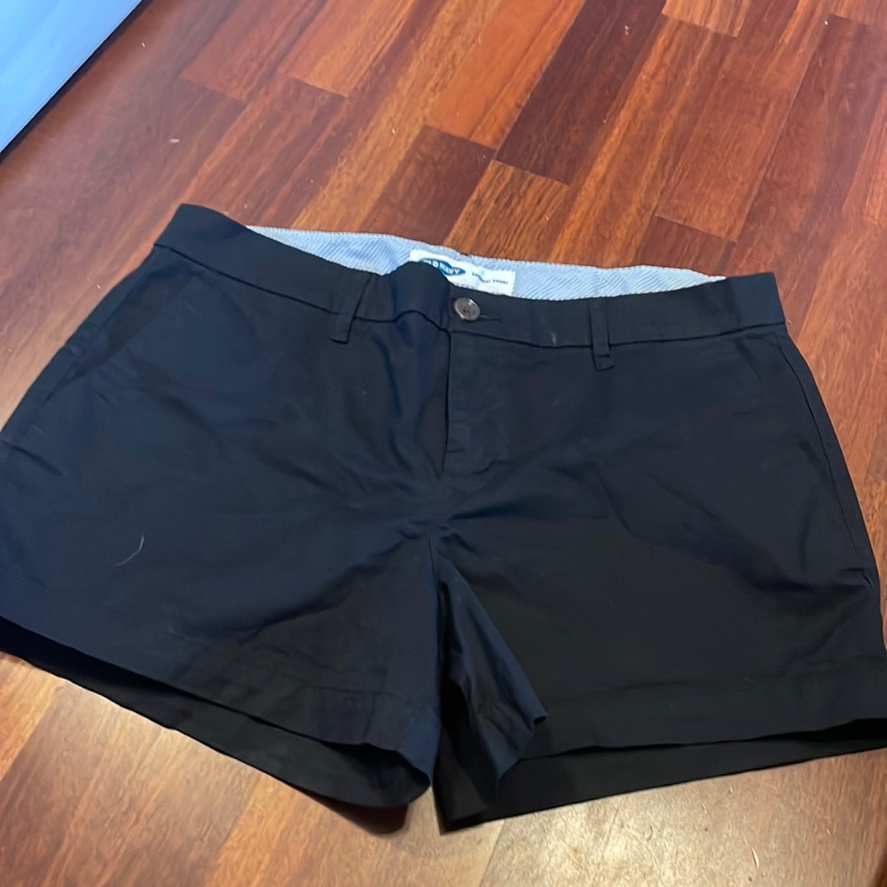 Black old Navy shorts